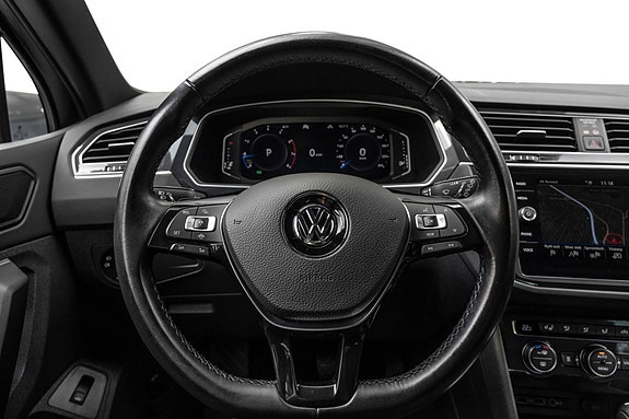 Volkswagen Tiguan 25 of 30