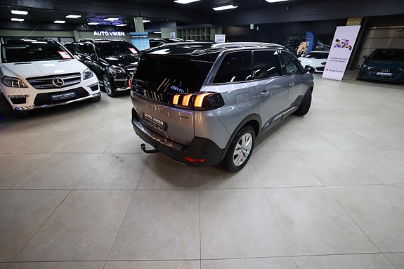 Peugeot 5008 22 of 30