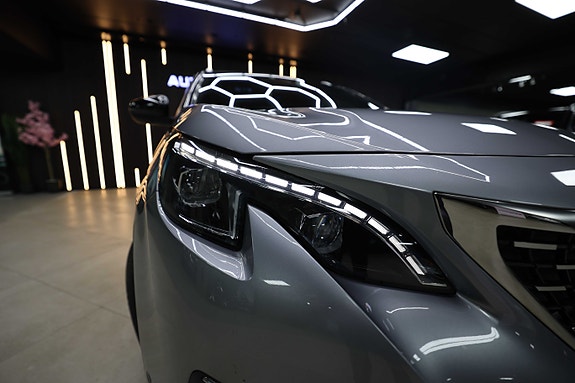 Peugeot 5008 4 of 30