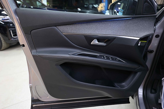 Peugeot 5008 26 of 30