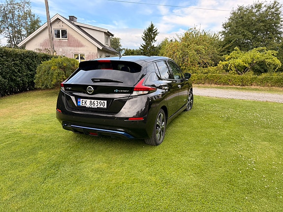 Nissan Leaf 5 of 10