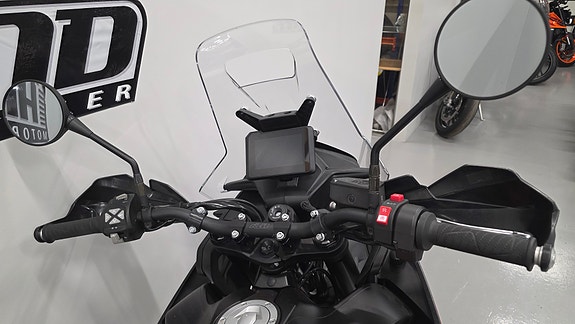 KTM 890 Adventure 5 of 10
