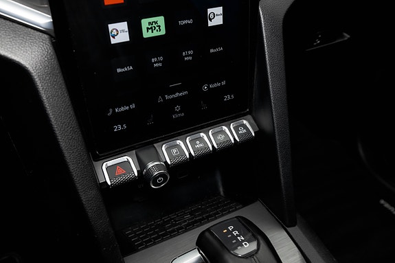 Volkswagen Amarok 17 of 20