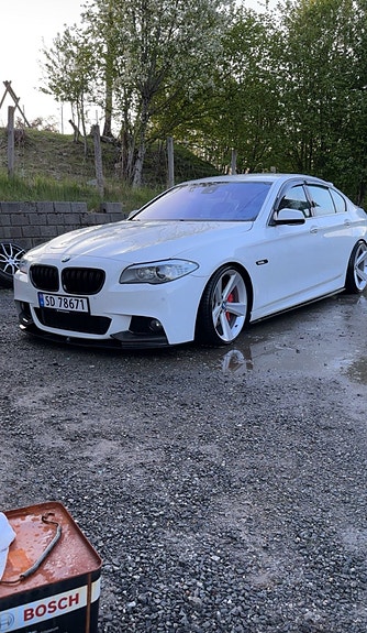 BMW 535d 3 of 5