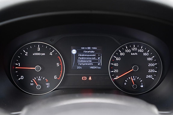 Kia Sportage 16 of 30