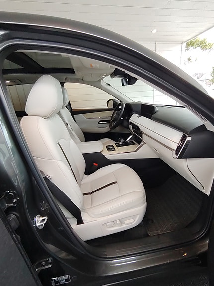 Mazda CX-60 7 of 13