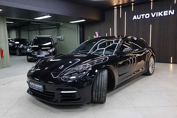 Porsche Panamera 4 4 of 30