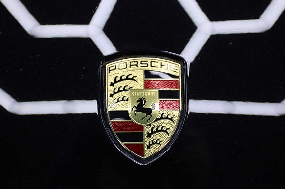 Porsche Panamera 4 19 of 30