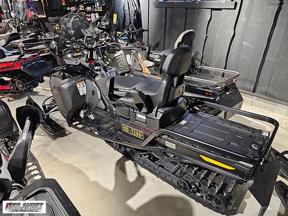 Ski-doo Expedition LE 20" 900 ACE DEMO 2 of 4