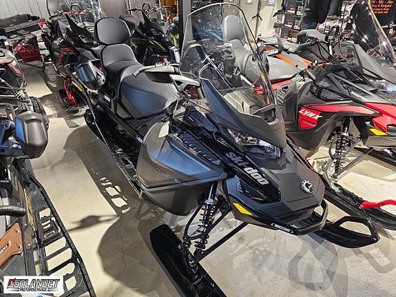 Ski-doo Expedition LE 20" 900 ACE DEMO 4 of 4