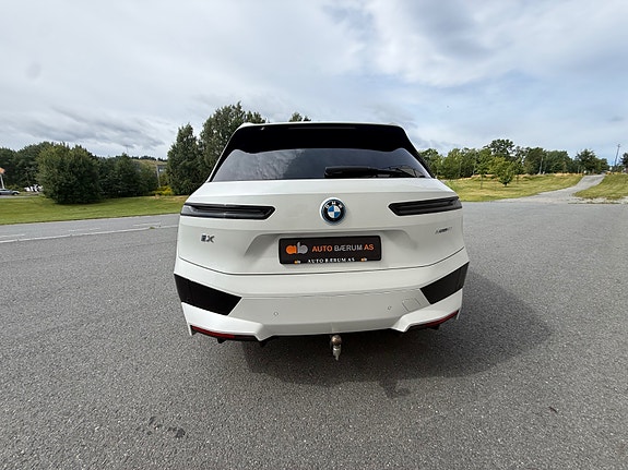 BMW iX 6 of 29