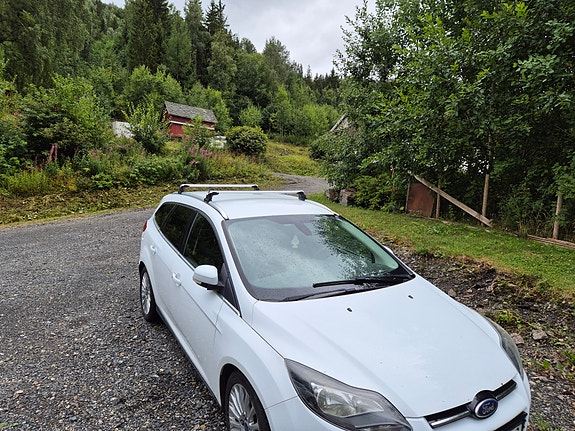 Ford Focus 3 of 4