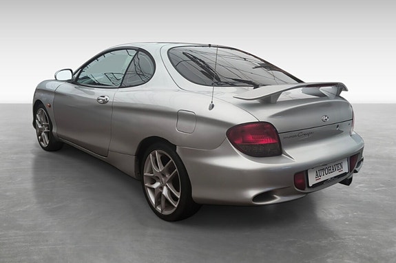 Hyundai Coupe 5 of 14