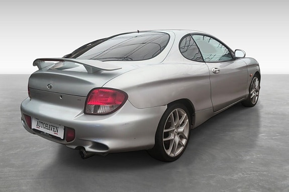 Hyundai Coupe 7 of 14