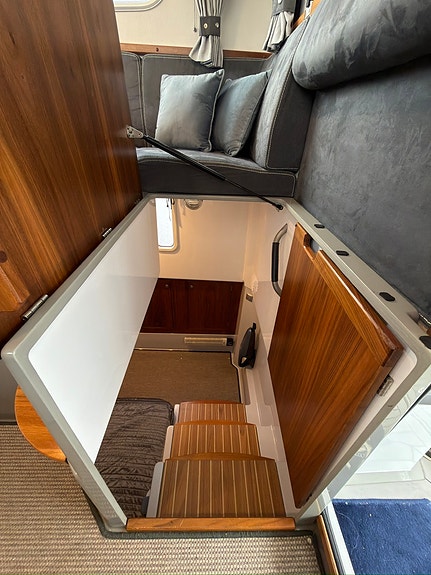 Sargo 36 Explorer Fly 27 of 30
