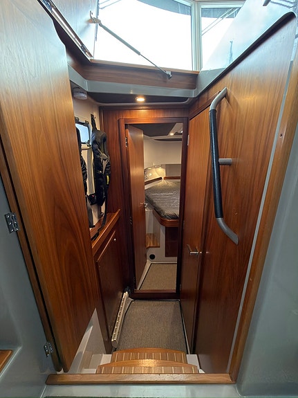 Sargo 36 Explorer Fly 20 of 30