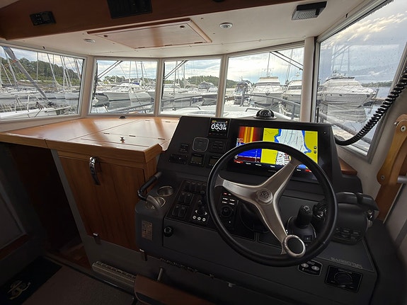 Sargo 36 Explorer Fly 14 of 30