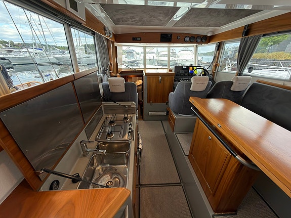 Sargo 36 Explorer Fly 10 of 30