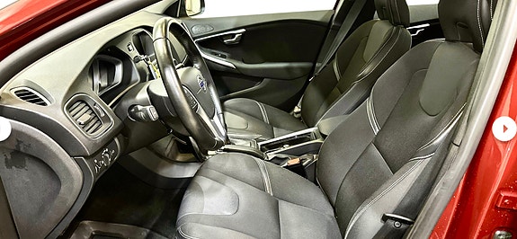 Volvo V40 5 of 8