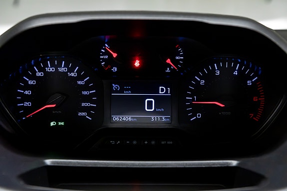 Peugeot Partner 23 of 26
