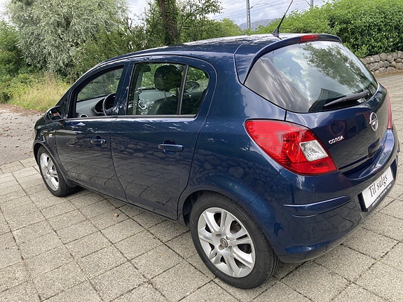 Opel Corsa 7 of 17