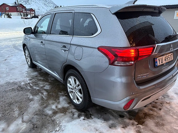 Mitsubishi Outlander 6 of 8