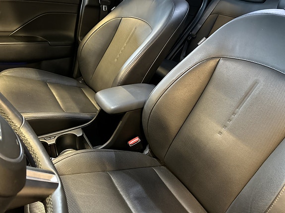 Hyundai Kona 12 of 22