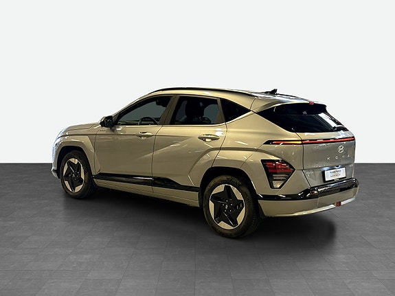 Hyundai Kona 3 of 22