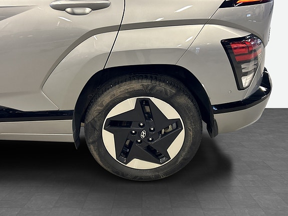 Hyundai Kona 10 of 22