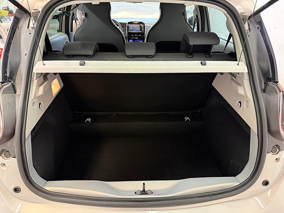 Renault Zoe 16 of 17