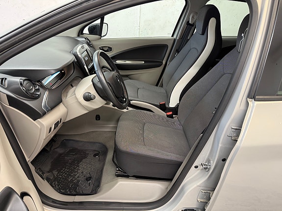 Renault Zoe 9 of 17