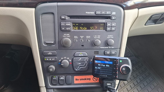 Volvo S80 18 of 24