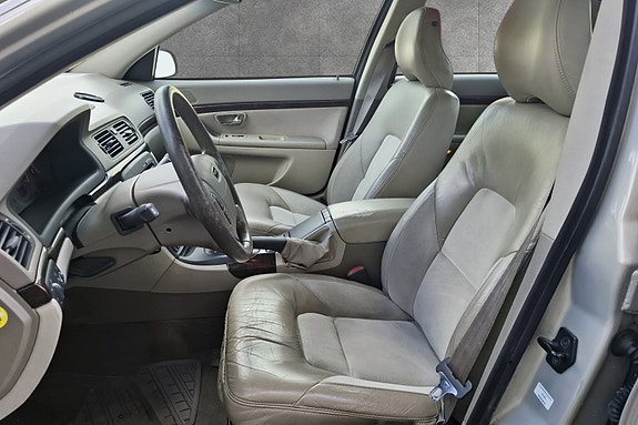 Volvo S80 13 of 24