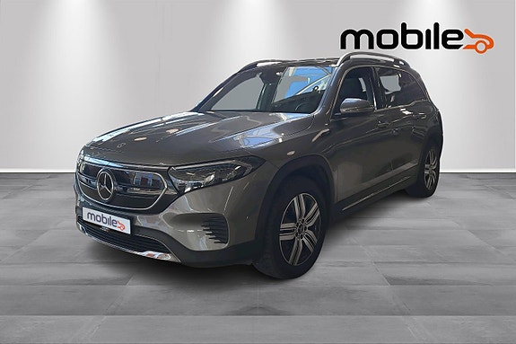Mercedes-Benz EQB300 8 of 12