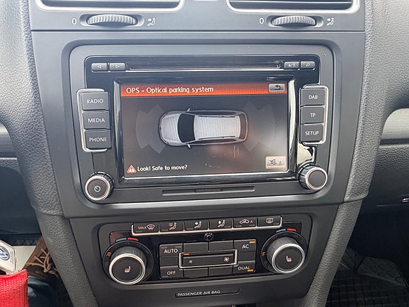Volkswagen Golf 14 of 22