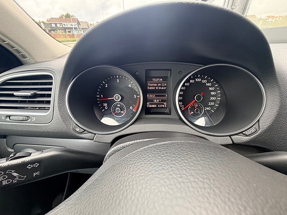 Volkswagen Golf 13 of 22