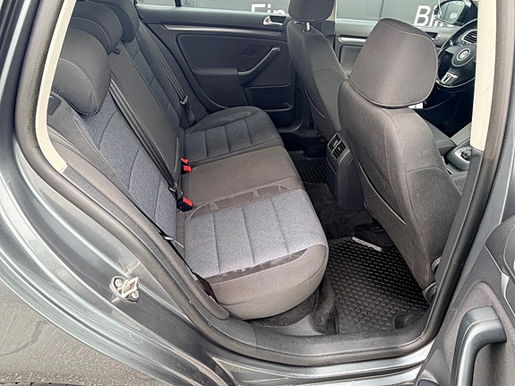 Volkswagen Golf 20 of 22