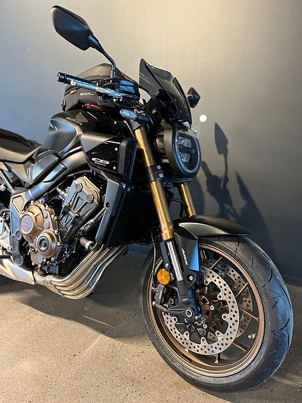 Honda CB650R - ¤ GIVI PAKKE ¤ 2 of 8
