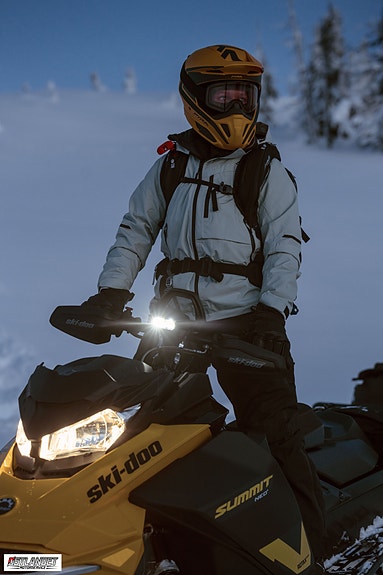 Ski-doo Summit Neo+ 600 EFI - 85 HP 12 of 13