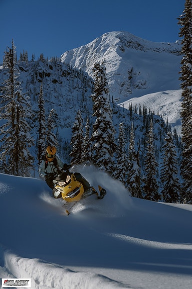 Ski-doo Summit Neo+ 600 EFI - 85 HP 8 of 13