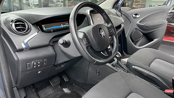 Renault Zoe 11 of 21