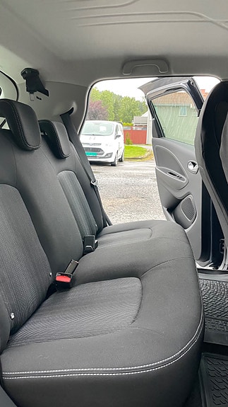 Renault Zoe 18 of 21