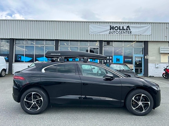 Jaguar I-PACE 8 of 30