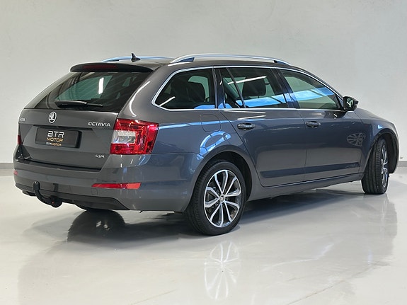 Skoda Octavia 6 of 30