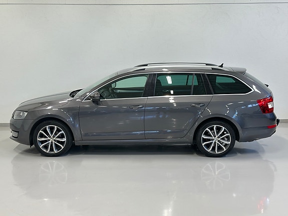 Skoda Octavia 3 of 30