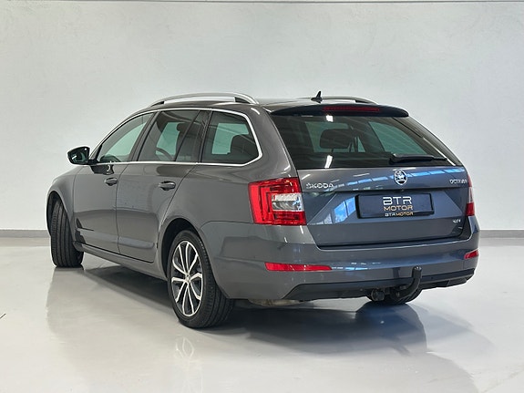 Skoda Octavia 4 of 30