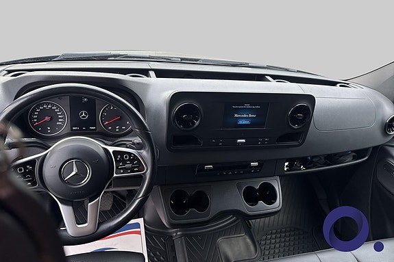 Mercedes-Benz Sprinter 319 14 of 19