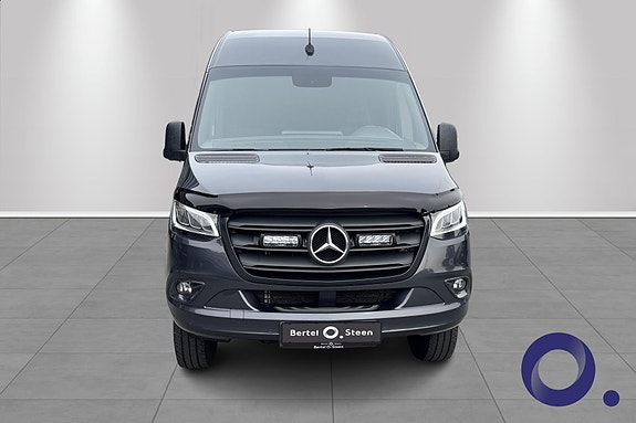 Mercedes-Benz Sprinter 319 9 of 19