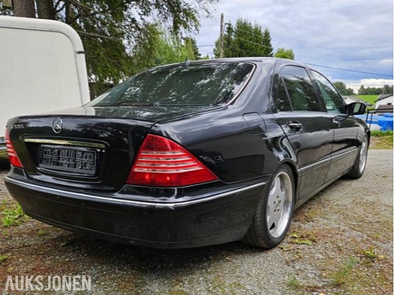 Mercedes-Benz S-Klasse 4 of 19