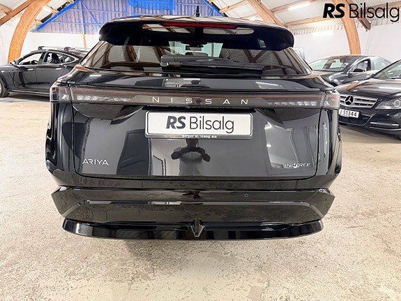 Nissan Ariya 11 of 30